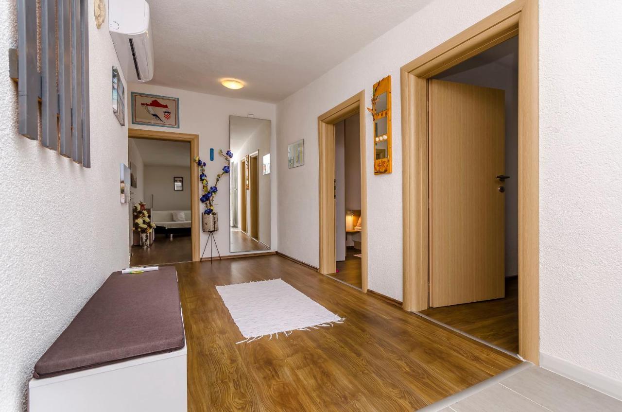 Apartment Diva Трогір Екстер'єр фото