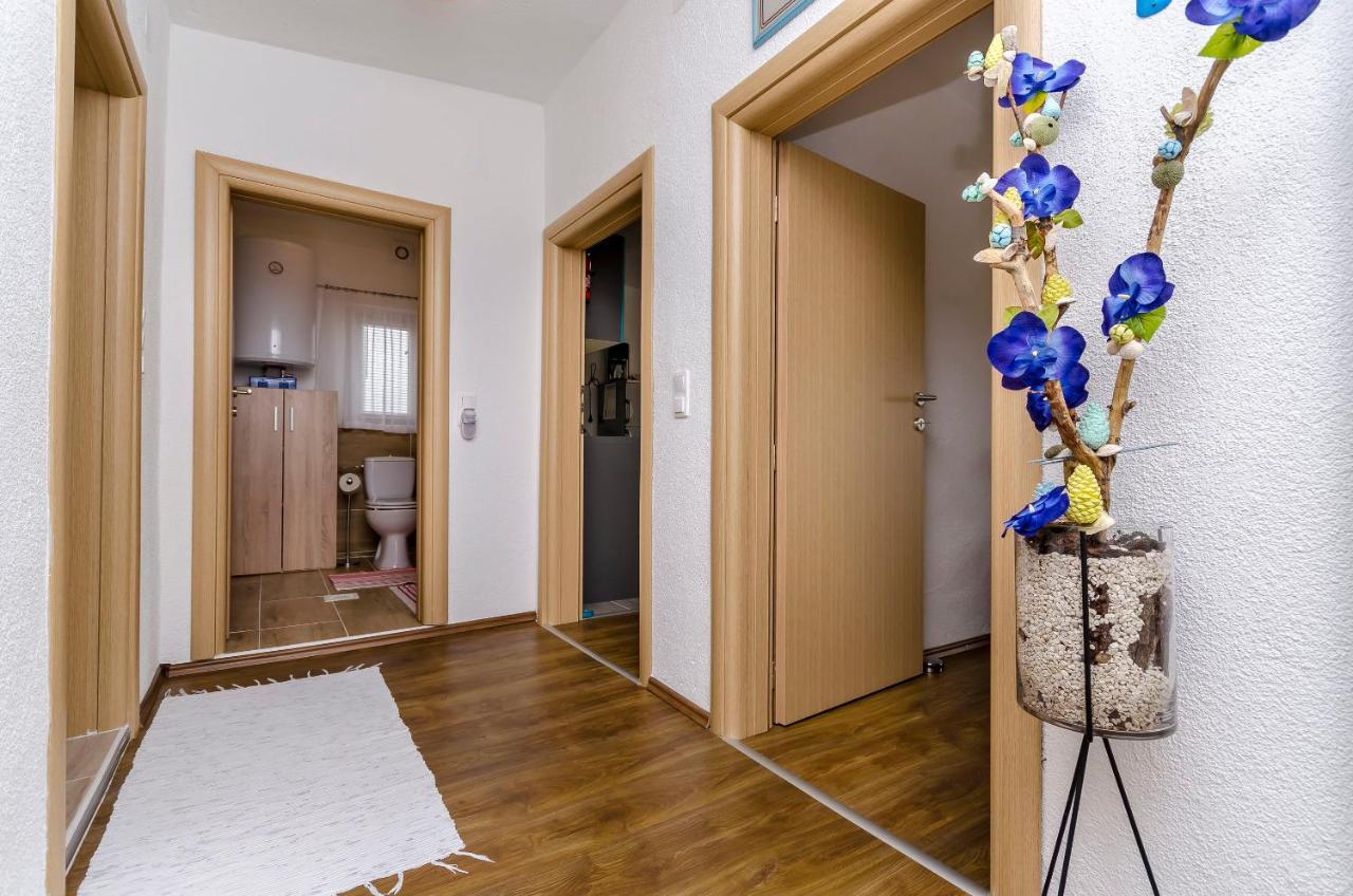 Apartment Diva Трогір Екстер'єр фото